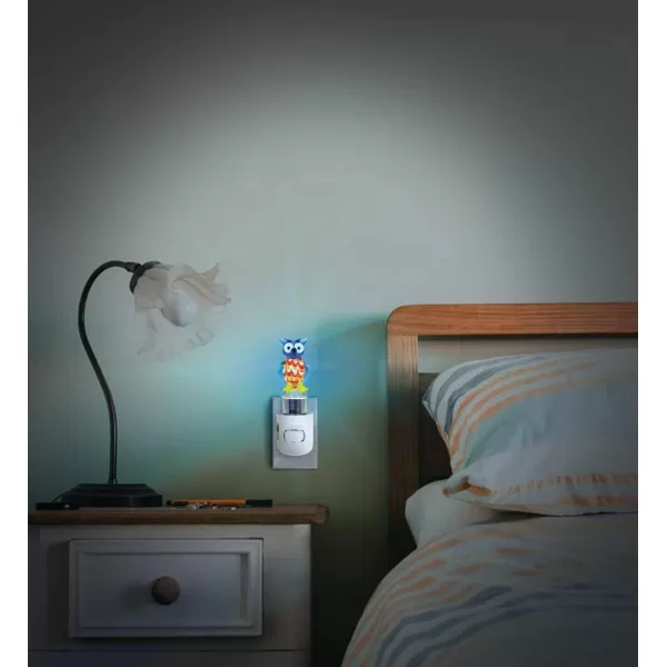 Puzzled Owl Handcraft Art Glass Decorative Night Light Home Dcor  Animal Theme  Unique and Elegant Gift