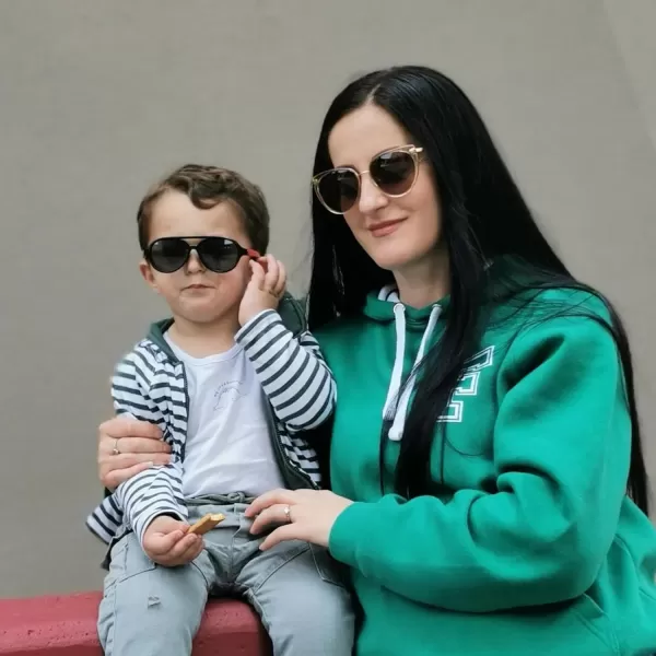 DUCO Polarized Kids Aviator Sunglasses for Boys Girls Flexible Toddler Shades UV Protection Age 35 K011Red