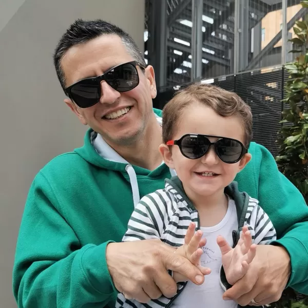 DUCO Polarized Kids Aviator Sunglasses for Boys Girls Flexible Toddler Shades UV Protection Age 35 K011Red