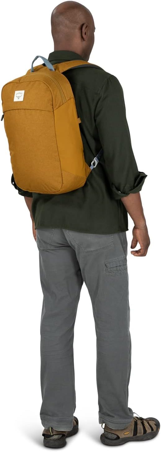 Osprey Arcane Small Day Commuter Backpack Porcelain Orange HeatherPine Leaf Green
