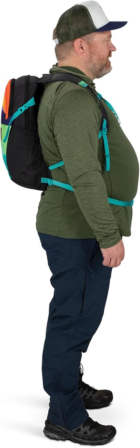 Osprey Daylite Commuter BackpackMeadow GrayHistosol Brown