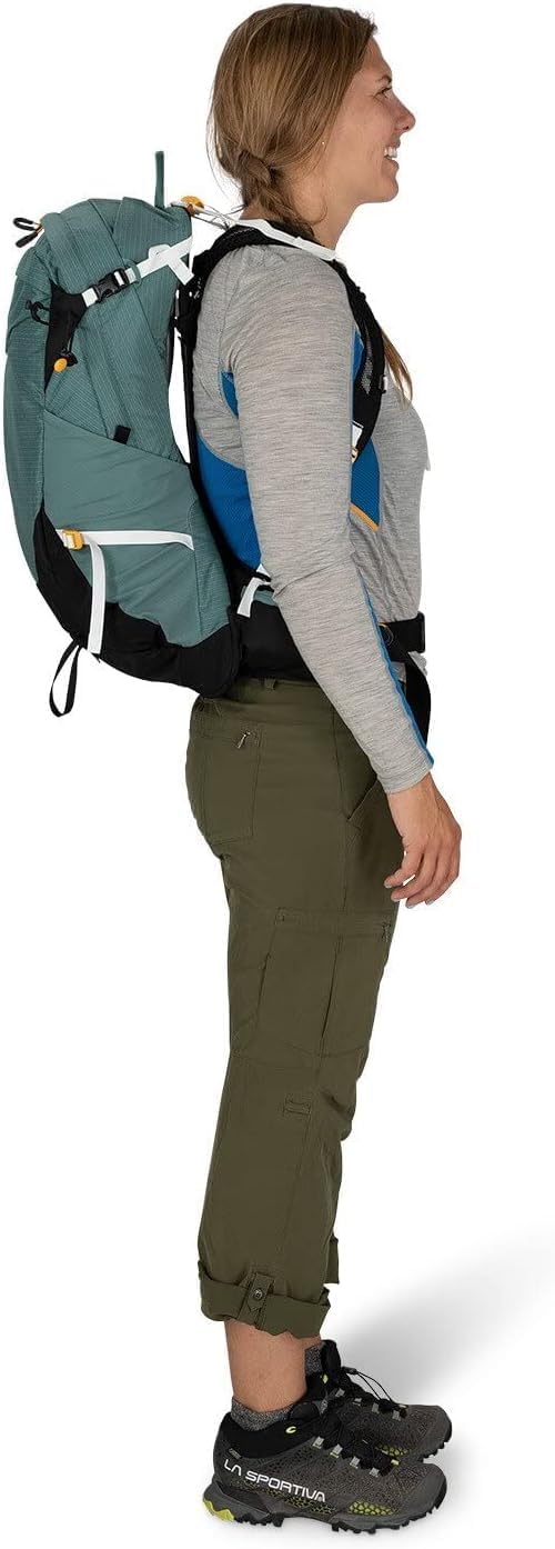 Osprey Sirrus 24L Womens Hiking Backpack Tunnel Vision GreyTunnel Vision Grey