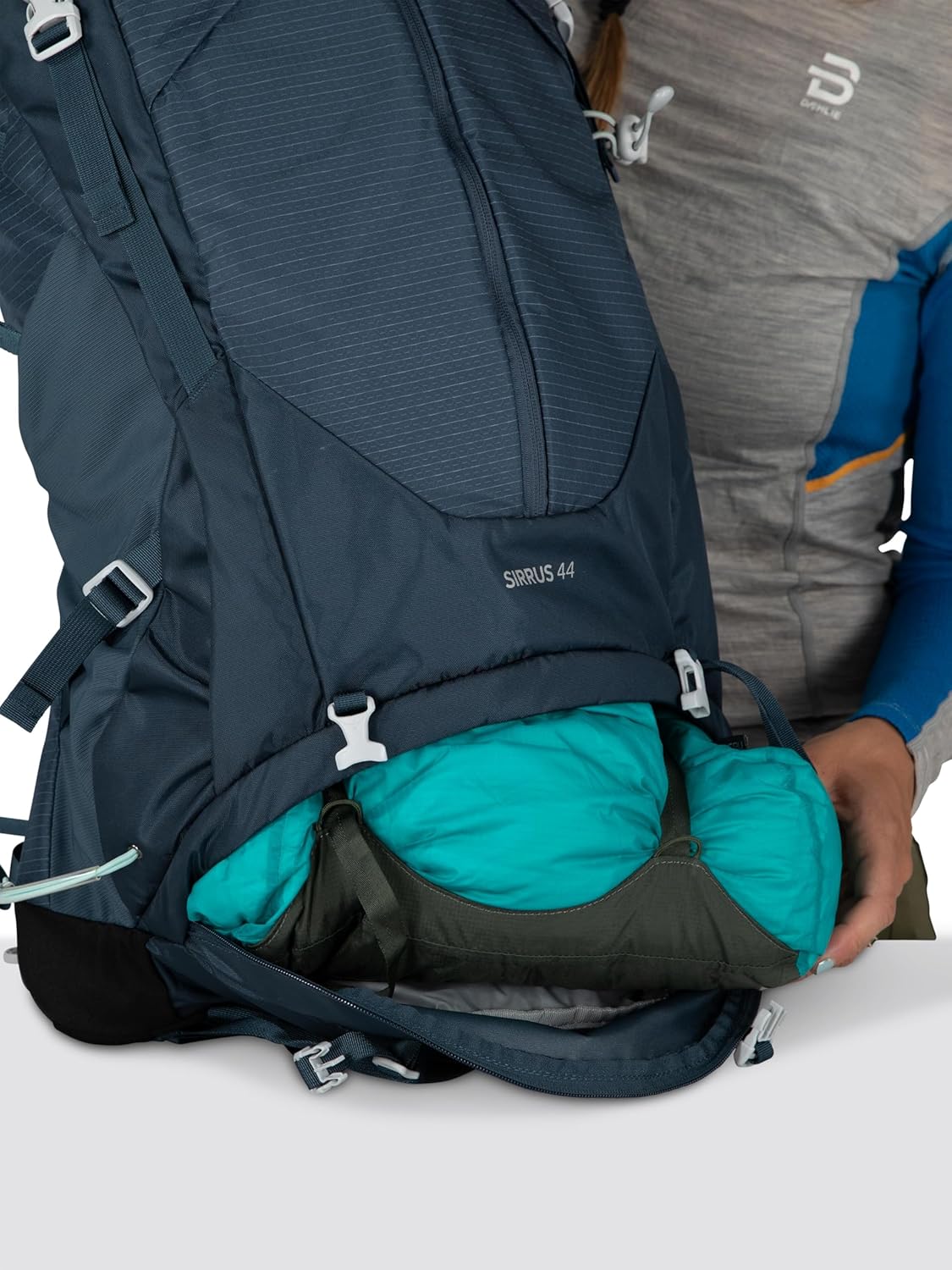 Osprey Sirrus 24L Womens Hiking Backpack Tunnel Vision GreyTunnel Vision Grey