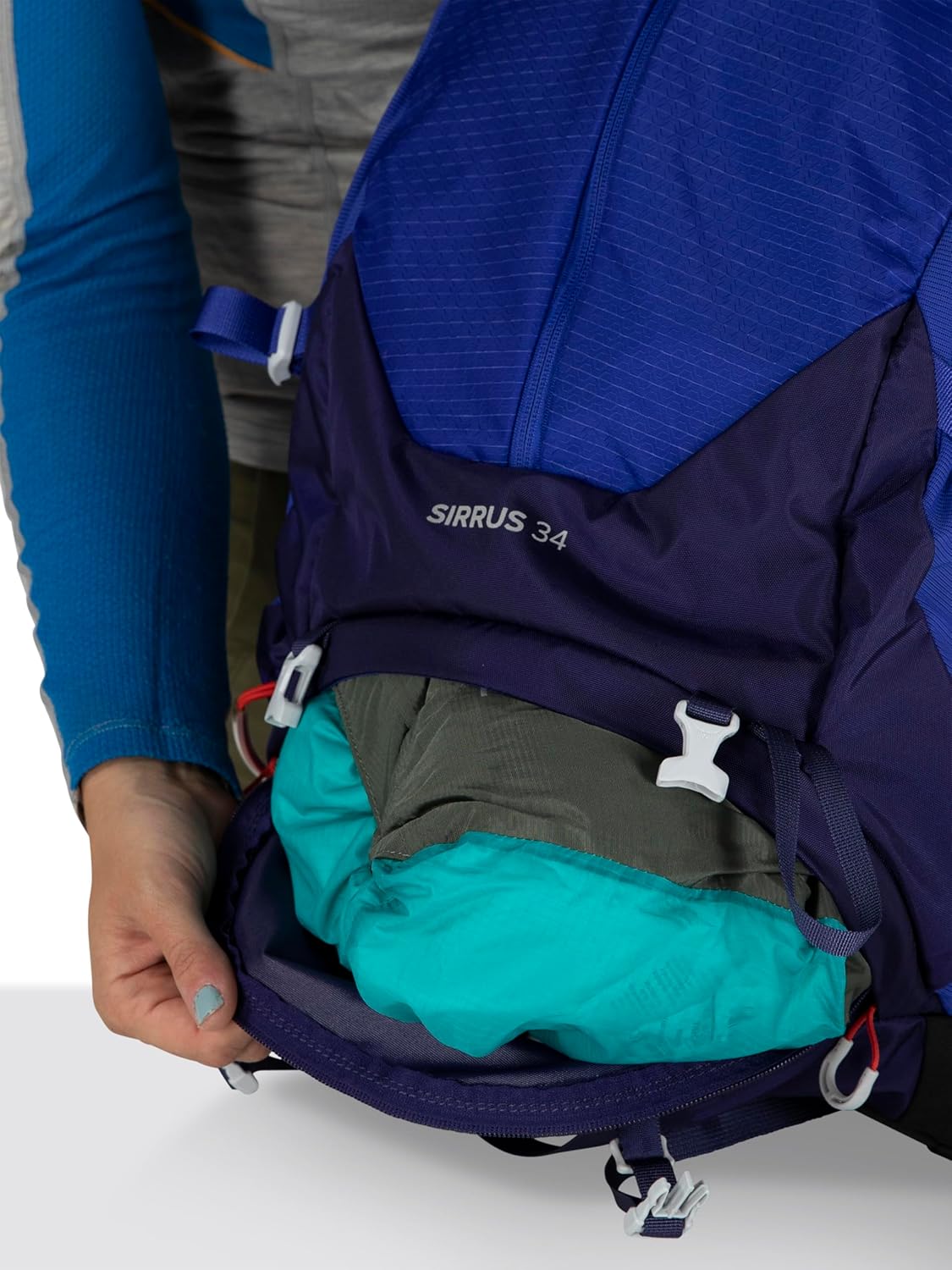 Osprey Sirrus 24L Womens Hiking Backpack Tunnel Vision GreyTunnel Vision Grey