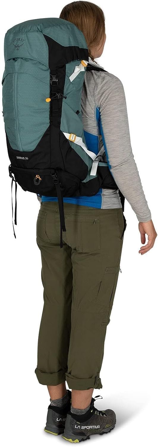 Osprey Sirrus 24L Womens Hiking Backpack Tunnel Vision GreyTunnel Vision Grey