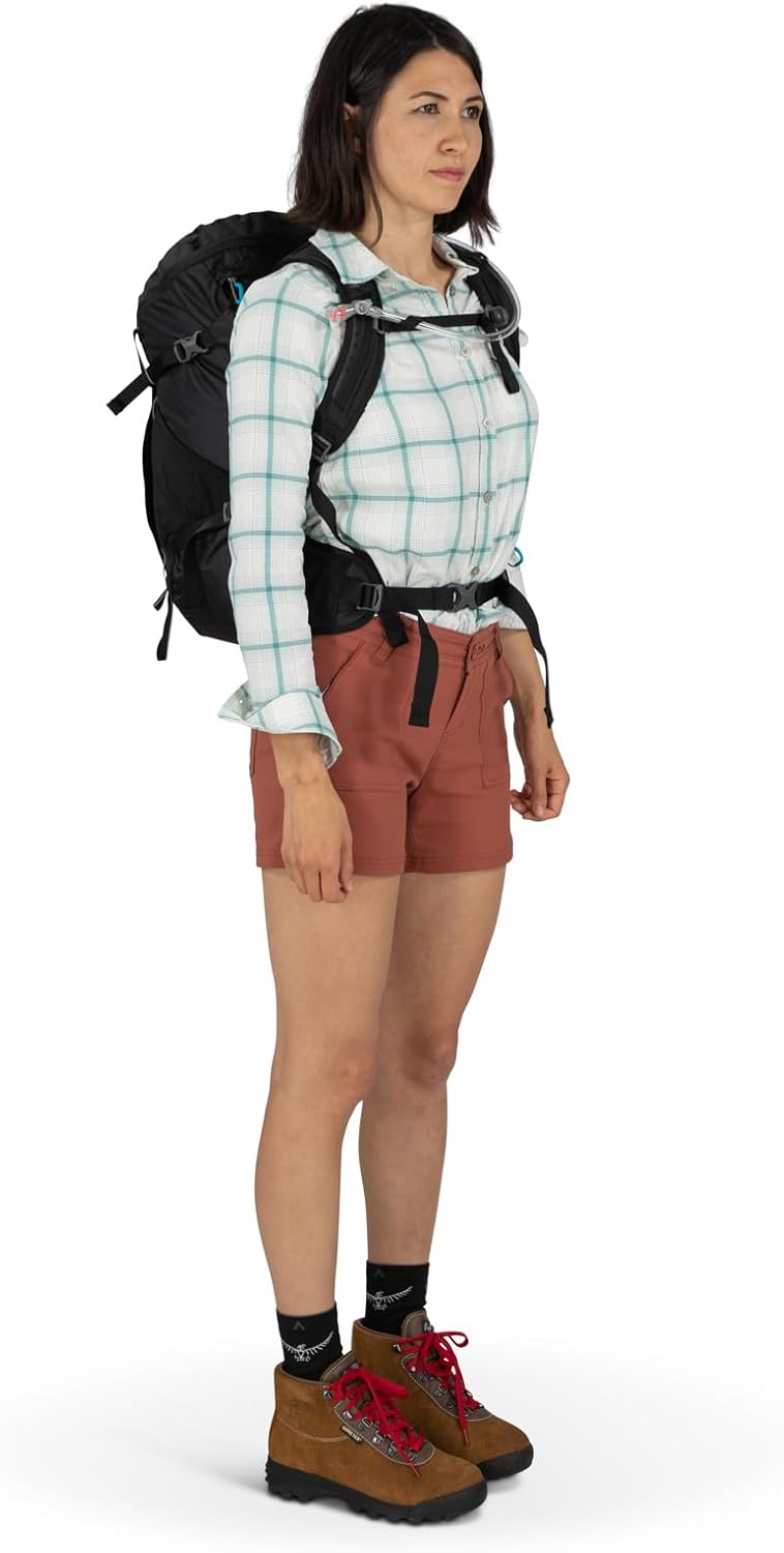 Osprey Skimmer 28L Womens Hiking Backpack with Hydraulics Reservoir Coyote Brown