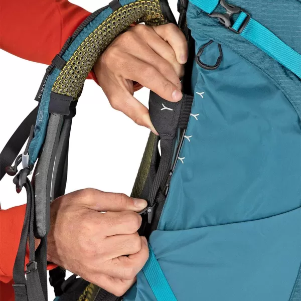 Osprey Atmos AG 50L Mens Backpacking BackpackMythical Green