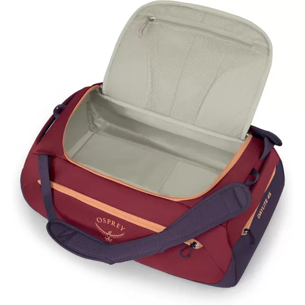 Osprey Daylight Duffel BagKaiko PinkPurple Ink