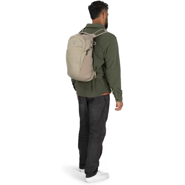 Osprey Daylite Commuter BackpackGreen BeltGreen Canopy