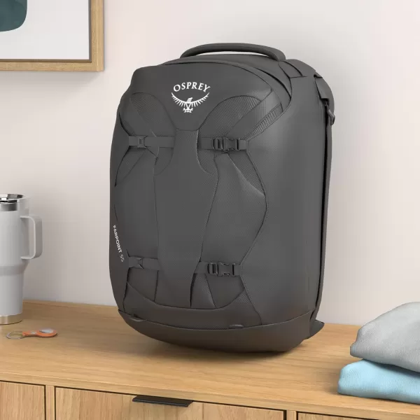 Osprey Farpoint 40L Mens Travel Backpack Tunnel Vision GreyBlack