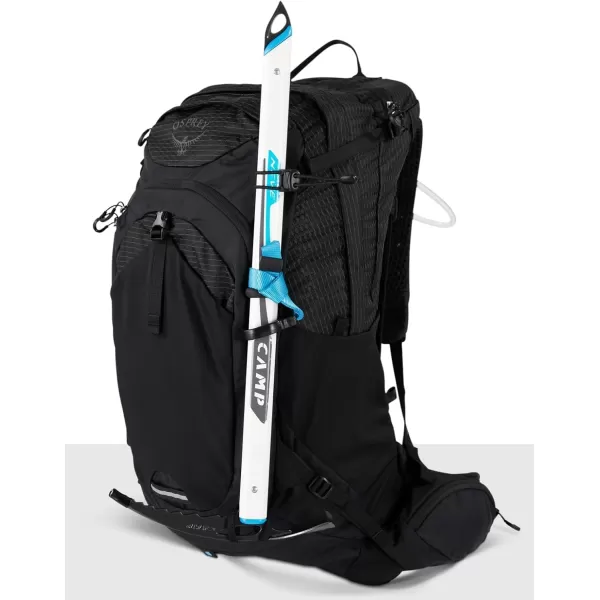 Osprey Manta 34L Mens Hiking Backpack with Hydraulics Reservoir Oak Leaf Orange One SizeBlack