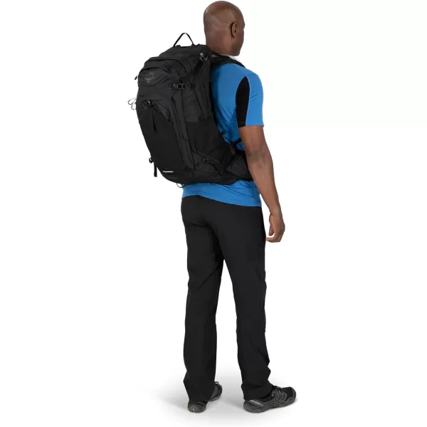Osprey Manta 34L Mens Hiking Backpack with Hydraulics Reservoir Oak Leaf Orange One SizeOak Leaf Orange