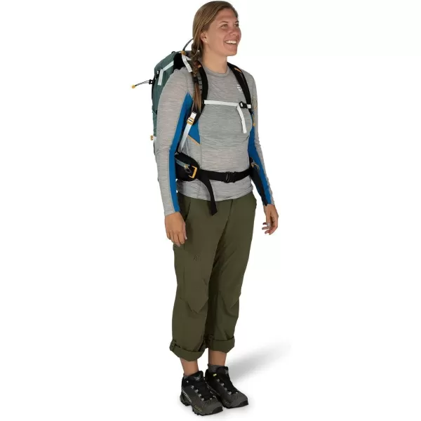 Osprey Sirrus 24L Womens Hiking Backpack Tunnel Vision GreyTunnel Vision Grey