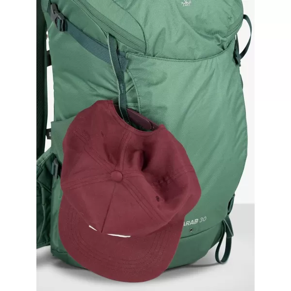 Osprey Skarab Mens Hiking Backpack with Hydraulics ReservoirFirestarter Orange