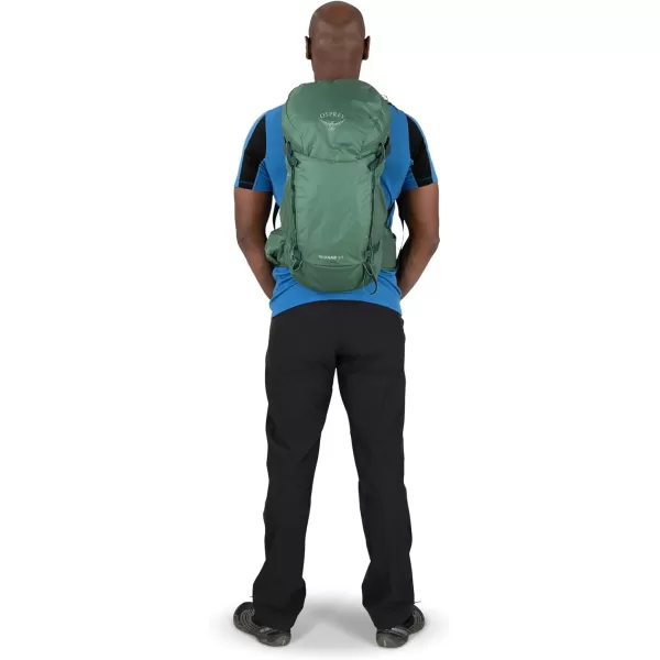 Osprey Skarab Mens Hiking Backpack with Hydraulics ReservoirFirestarter Orange