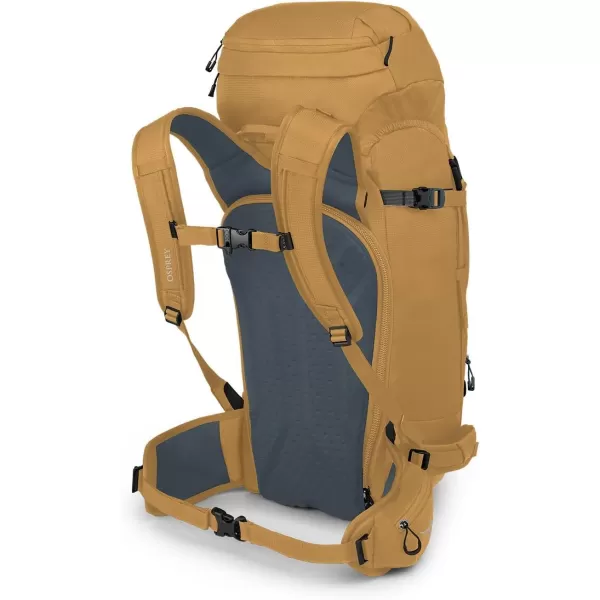 Osprey Soelden 42L Mens Ski and Snowboard Backpack BlackArtisan Yellow