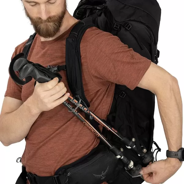 Osprey Talon 44L Mens Hiking Backpack with Hipbelt Ceramic Blue LXLCeramic Blue