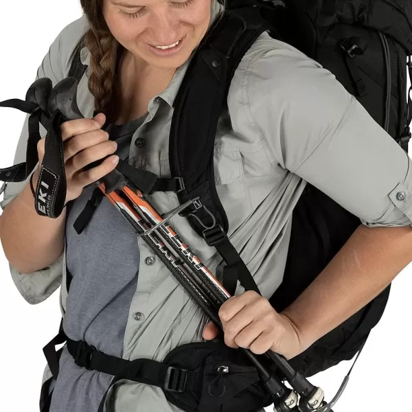 Osprey Tempest 30L Womens Hiking Backpack with Hipbelt Jasper Green WXSSStealth Black