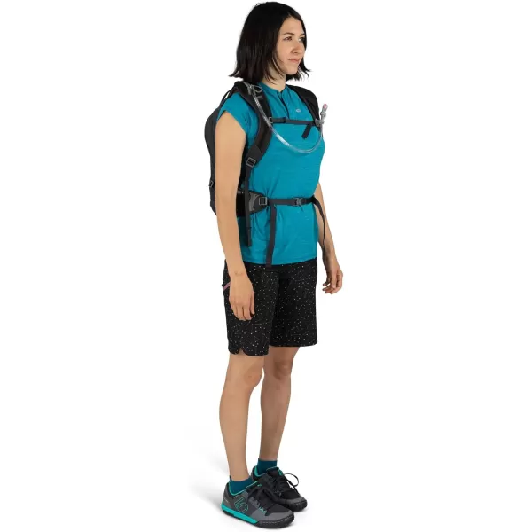 OspreyKitsuma 15 wRes Sawdust Tan OSWaterfront Blue