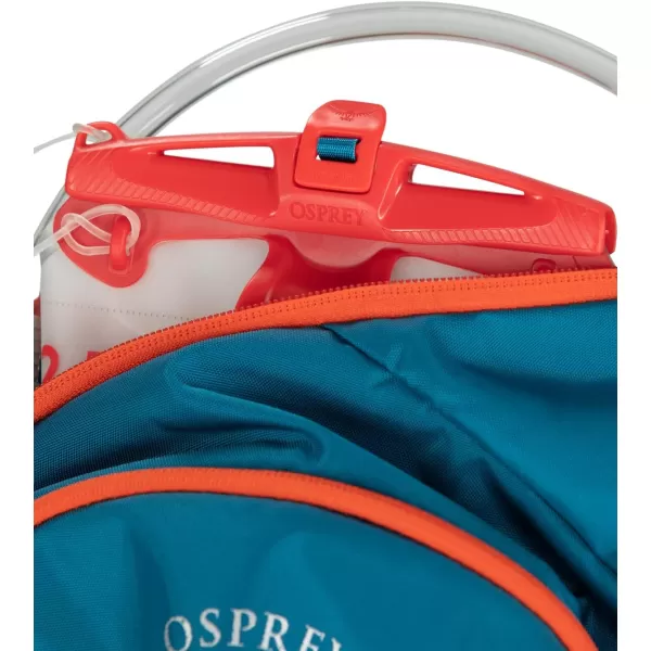 OspreySiskin 8 wRes Ultimate Red OSSpace Travel Grey