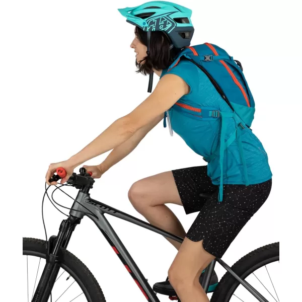 OspreySiskin 8 wRes Ultimate Red OSSpace Travel Grey