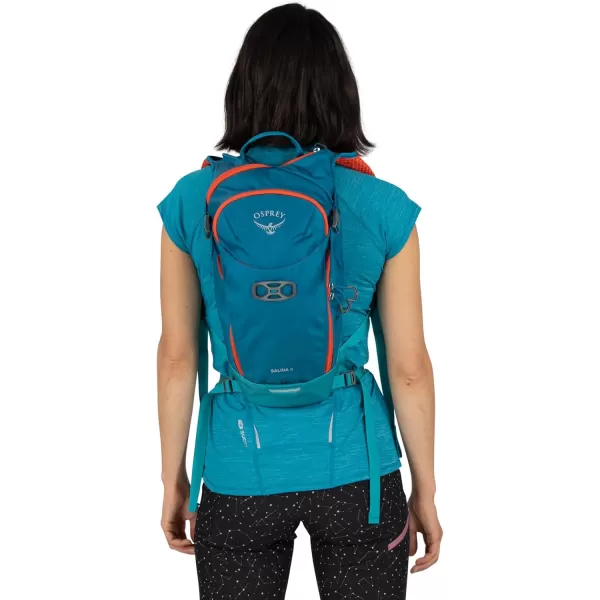 OspreySiskin 8 wRes Ultimate Red OSWaterfront Blue