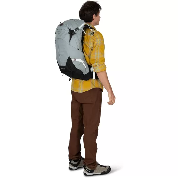 imageOsprey Stratos 34L Mens Hiking Backpack Tunnel Vision GreySmoke Grey