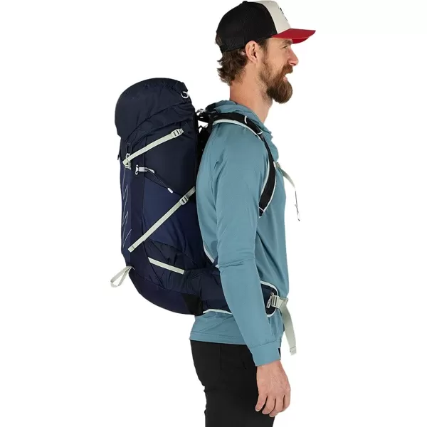 imageOsprey Talon 33L Mens Hiking Backpack with Hipbelt Eclipse Grey SMCeramic Blue
