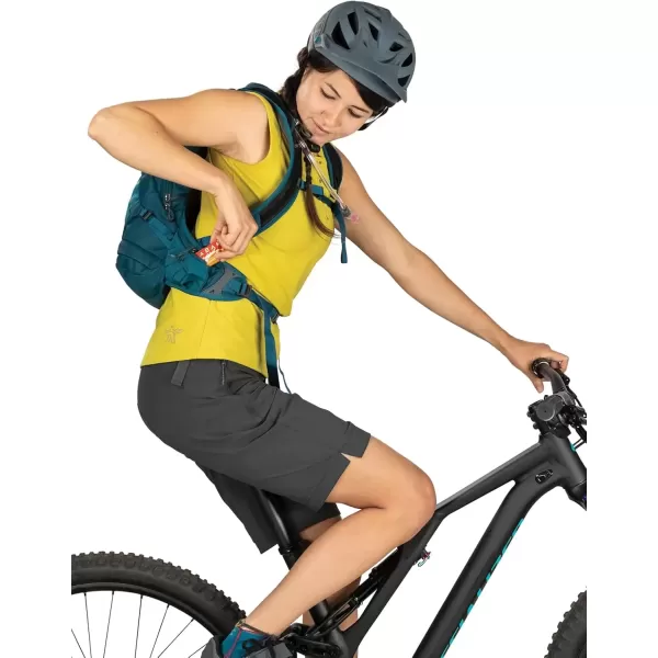 imageOsprey Raven 10 Womens Bike Hydration Backpack with Hydraulics ReservoirClaret Red