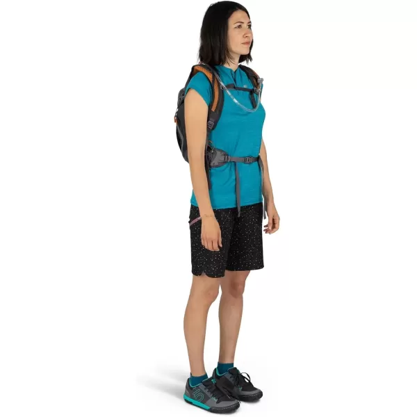 imageOsprey Salida 12 Womens Bike Hydration BackpackClaret Red