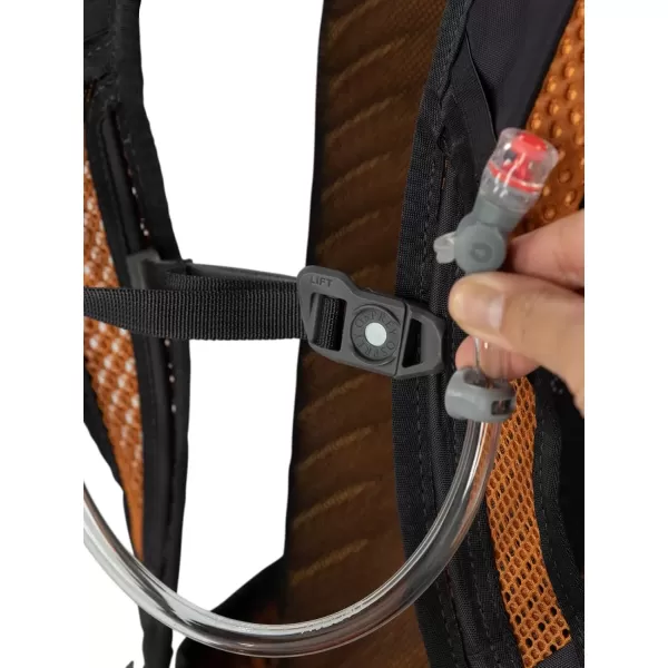 imageOsprey Salida 12 Womens Bike Hydration BackpackClaret Red