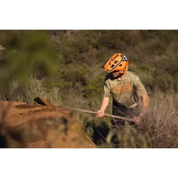 imageFox Racing Dropframe Pro Mountain Bike HelmetCamo