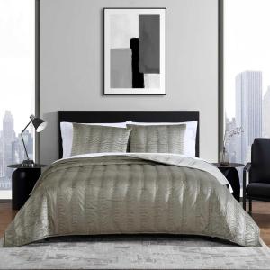 imageVera Wang  Queen Quilt Set Velvet Bedding with Matching Sham Modern Home Decor Velvet Linear Stitch French Clay QueenVelvet Linear Stitch Silver Leaf