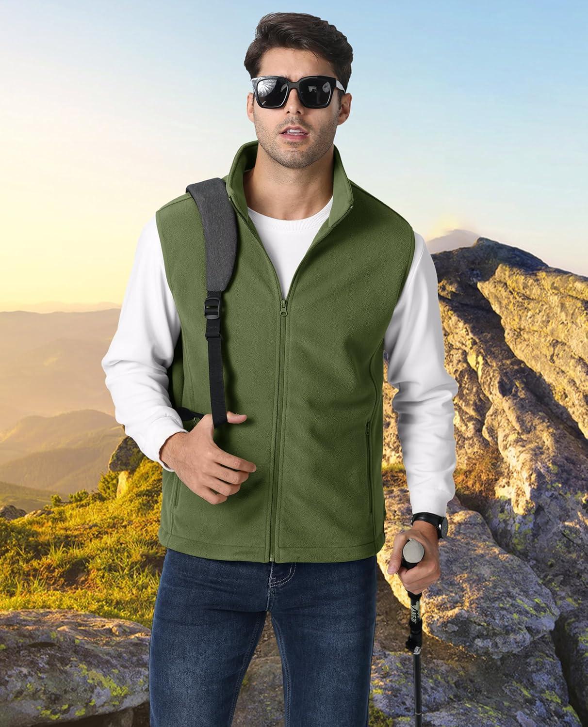 imageMAGCOMSEN Mens Fleece Vest Lightweight Zip Up Winter Vests Outerwear Warm Polar Sleeveless Jacket with Pockets Casual GolfArmy Green