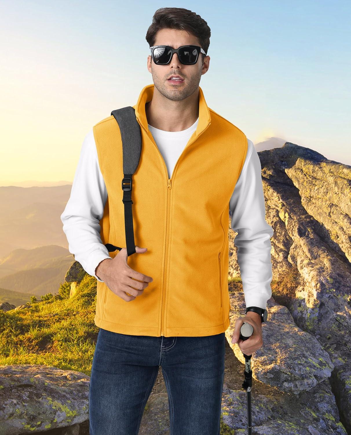 imageMAGCOMSEN Mens Fleece Vest Lightweight Zip Up Winter Vests Outerwear Warm Polar Sleeveless Jacket with Pockets Casual GolfGinger