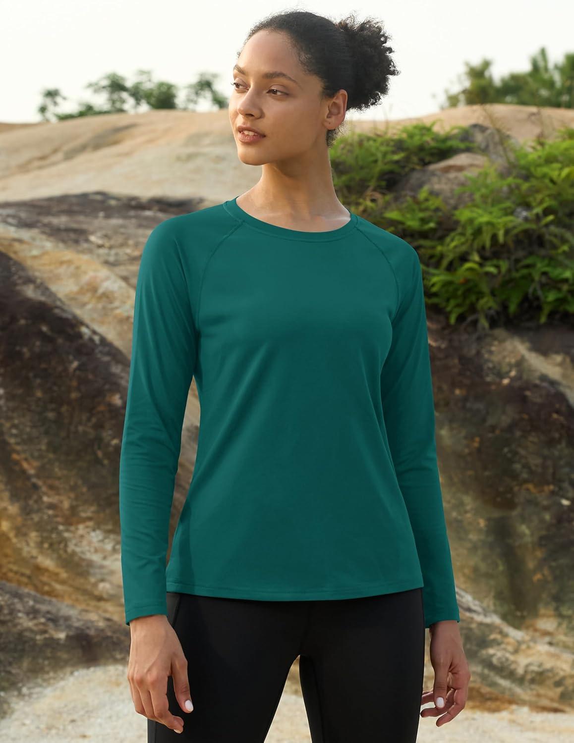 imageMAGCOMSEN Womens Thermal Shirts Fleece Pullover Long Sleeve Undershirt Tops Warm Workout Winter Base LayerEmerald Green