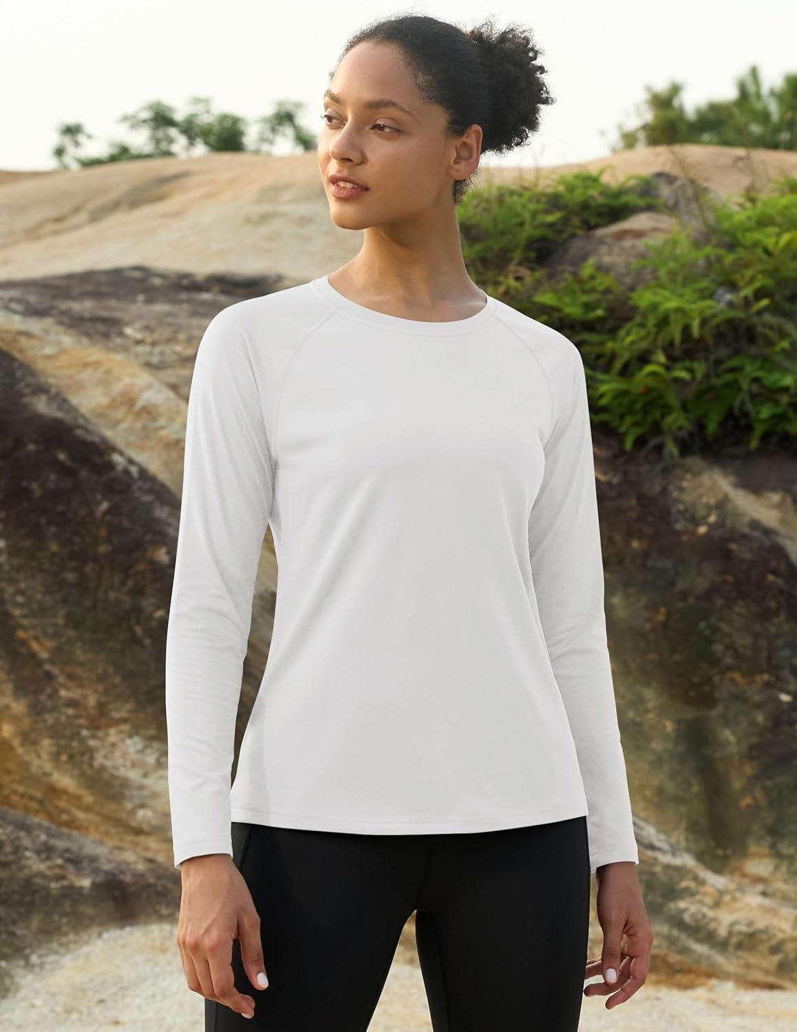 imageMAGCOMSEN Womens Thermal Shirts Fleece Pullover Long Sleeve Undershirt Tops Warm Workout Winter Base LayerWhite