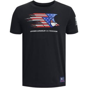 imageUnder Armour Boys Freedom Graphic Short Sleeve TShirt001 Black   Mod Gray