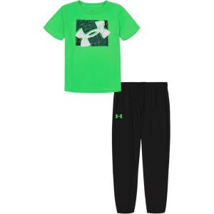 imageUnder Armour boys Short Sleeve Tee and Jogger SetGreen Screen Scribble