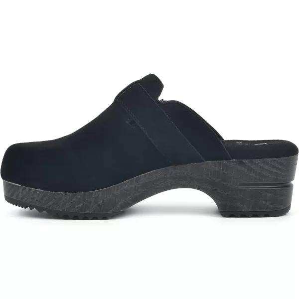 WHITE MOUNTAIN Shoes Behold Leather Clog