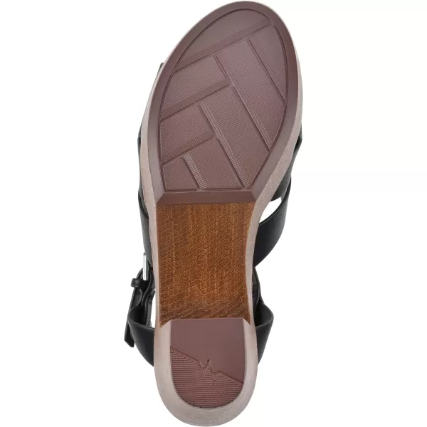 WHITE MOUNTAIN Women's Achiever Platform Clog