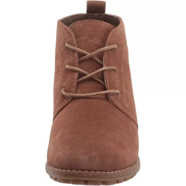 WHITE MOUNTAIN Women's Auburn Chukka Boot