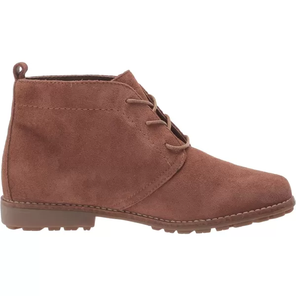 WHITE MOUNTAIN Women's Auburn Chukka Boot
