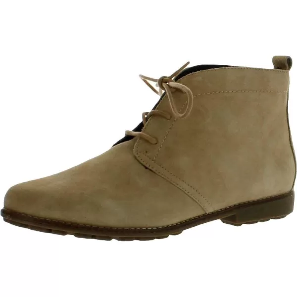 WHITE MOUNTAIN Women's Auburn Chukka Boot
