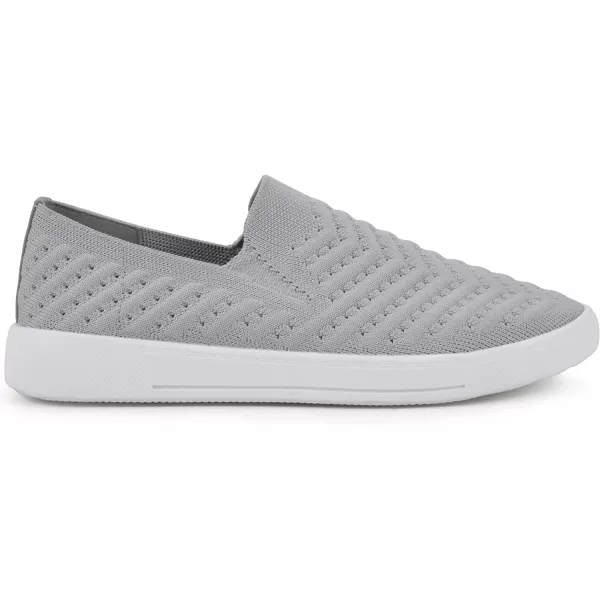 WHITE MOUNTAIN Women's Courage Sneaker