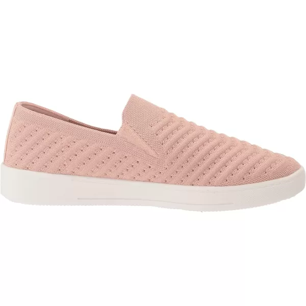 WHITE MOUNTAIN Women's Courage Sneaker