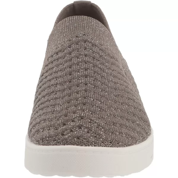 WHITE MOUNTAIN Women's Courage Sneaker