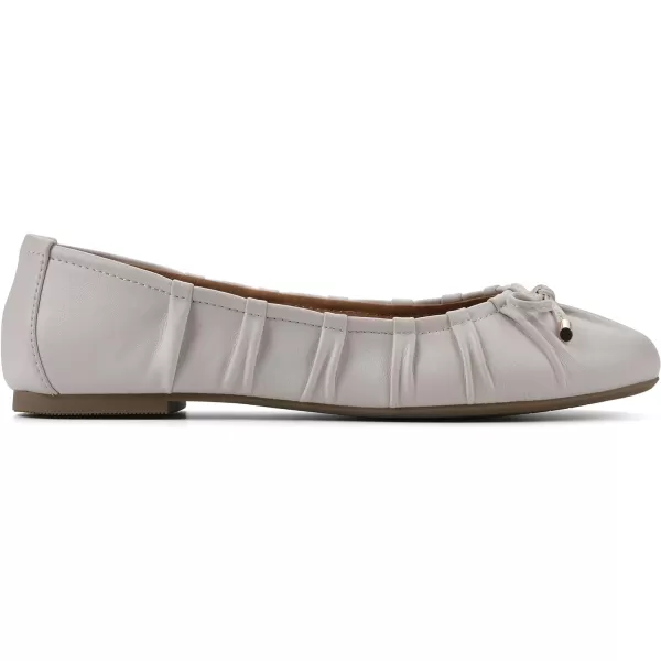 WHITE MOUNTAIN Women's Shoes Sakari Ballet Flat