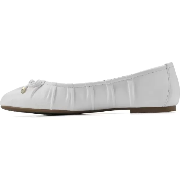 WHITE MOUNTAIN Women's Shoes Sakari Ballet Flat