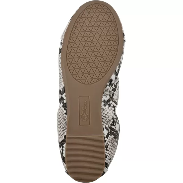 WHITE MOUNTAIN Women's Sunnyside II Flexible Ballet Flat